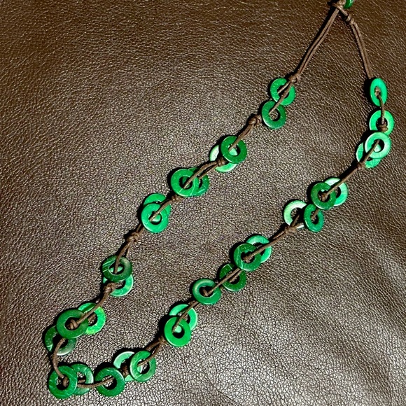Green & Brown circle design necklace - Picture 1 of 16
